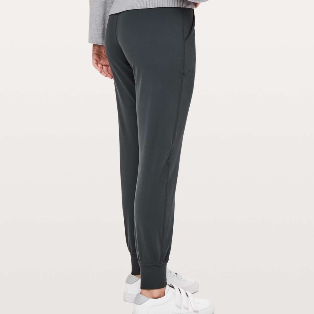 Lululemon Align Joggers Melanite